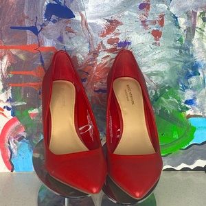 Marc New York Red Pumps